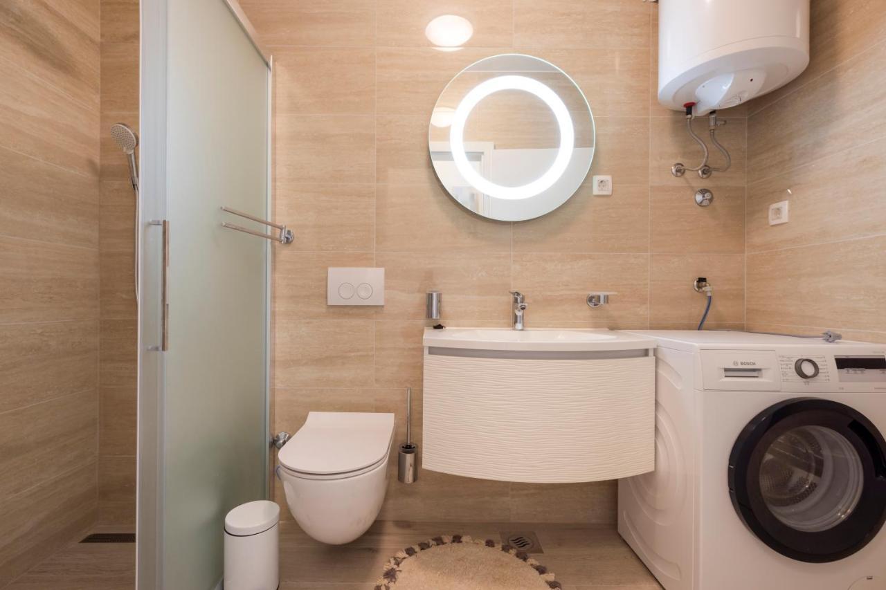 Apartments Tony Mali Losinj Bagian luar foto